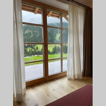 Surrounded By Green - Luxury Chalet At The Foot Of The Dolomites * La Villa (Trentino Alto Adige)